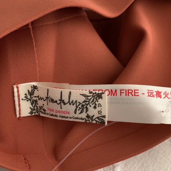 FREE PEOPLE INTIMATELY SCUBA BRALETTE SUNRUST - Picture 9 of 9